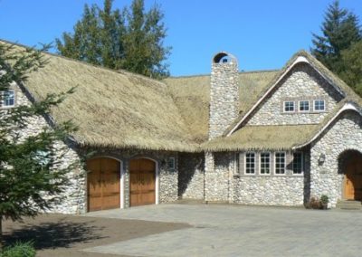 Tikimundo, USA, synthetic eco-friendly waterproof wind-resistant uv-resistant thatch roof